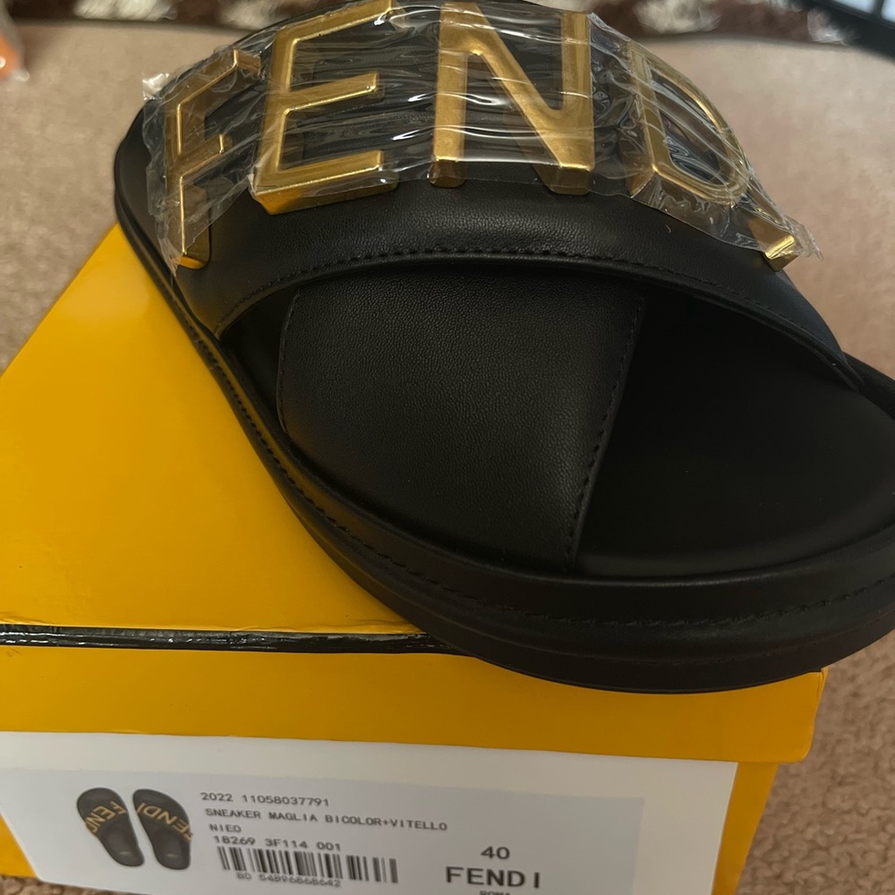 Brand new fendi slides